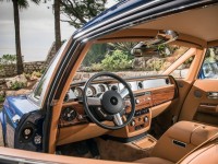 Rolls-Royce Phantom Coupe photo